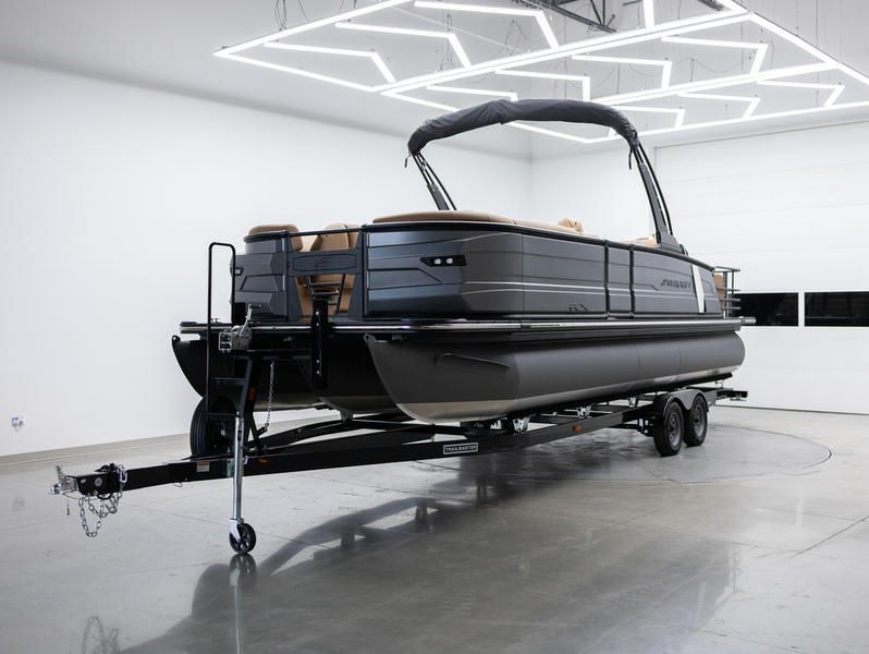 2026 Starcraft RX 25 Q DH Tri-toon pontoon boat