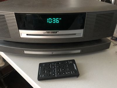 Bose Wave Music System III CD Radio with Pedestal and Remote