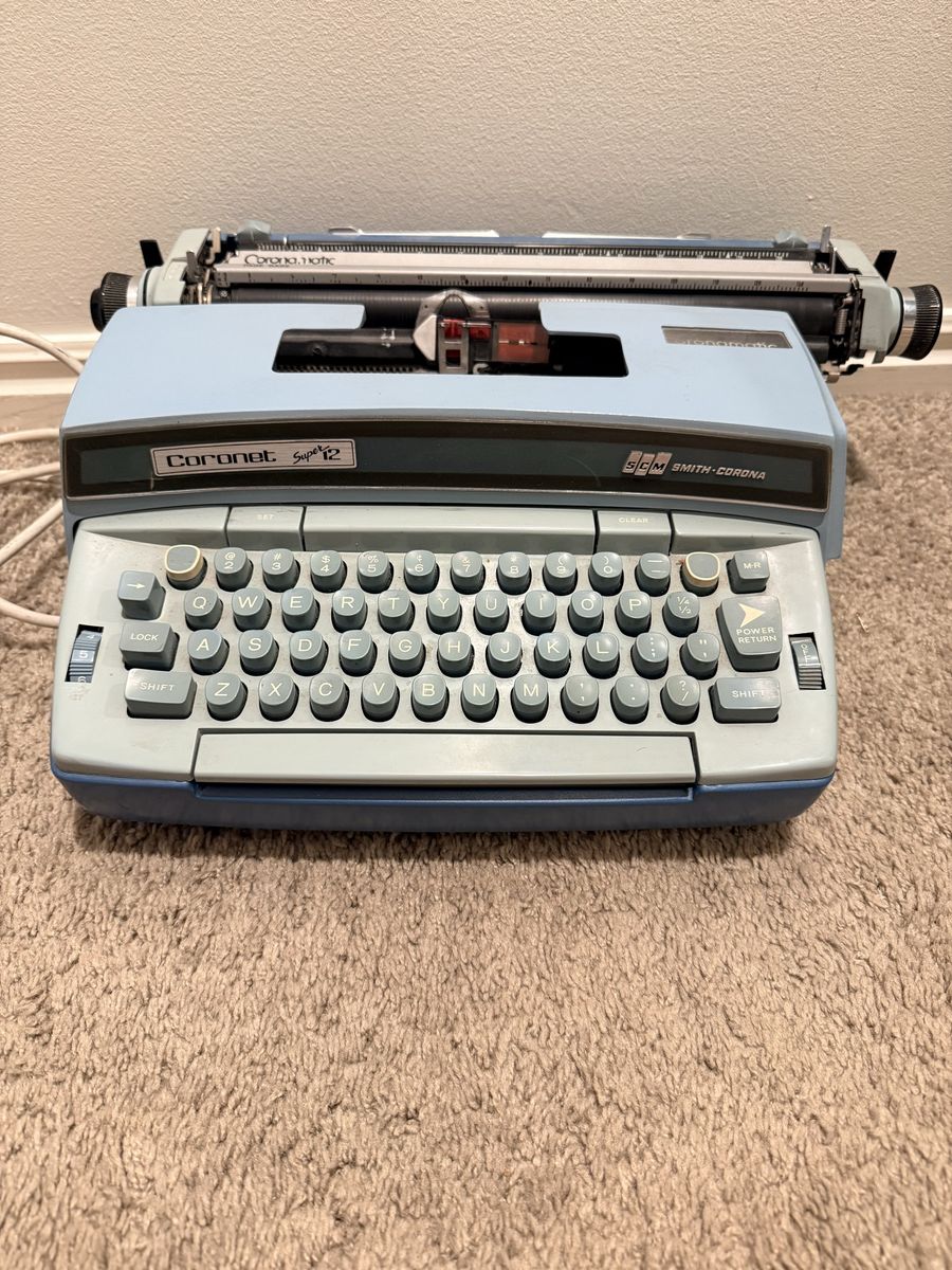 Smith-Corona Coronet Super 12 Typewriter