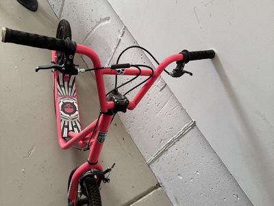 Mongoose scooter