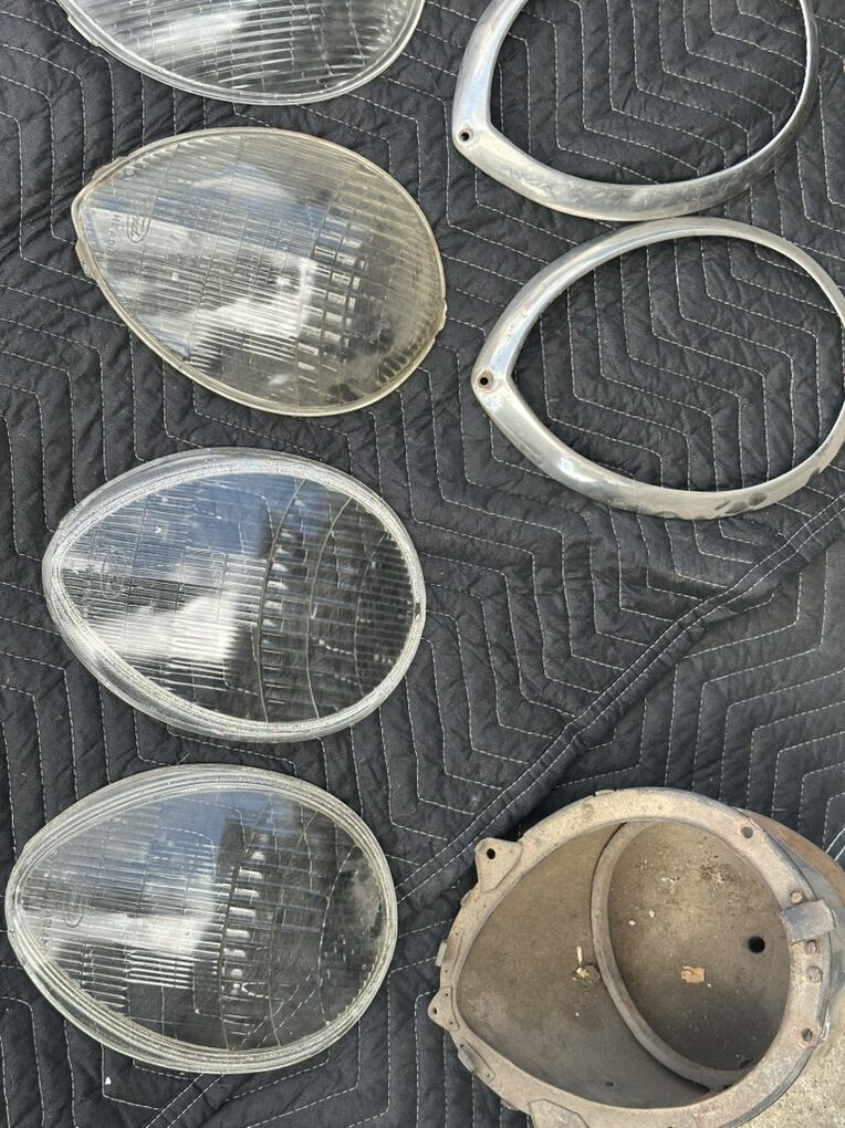 1937-39 Headlight Ford