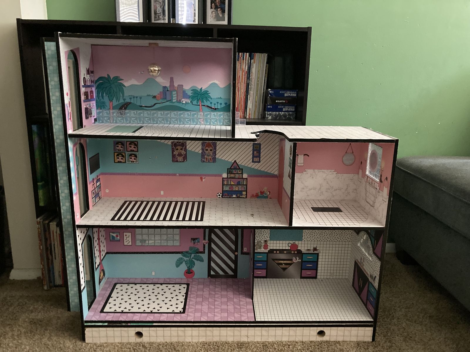 LOL dollhouse