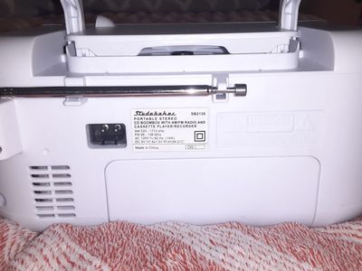 Portable STUDEBAKER CD & cassette player