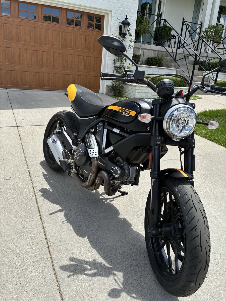 Ducati Scrambler Full Throttle