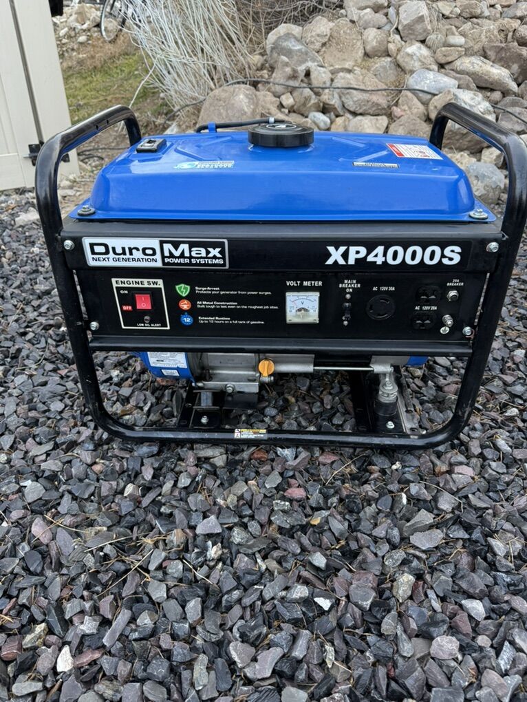 DuroMax XP4000S 4000 Watt Generator