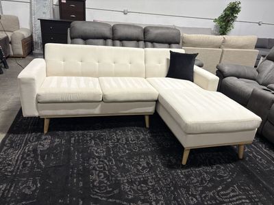 Modern 83” Sectional (Free Delivery )