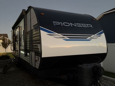 2022 Heartland Pioneer Travel Trailer, Bumper Pull, Excellent Condition 275RE