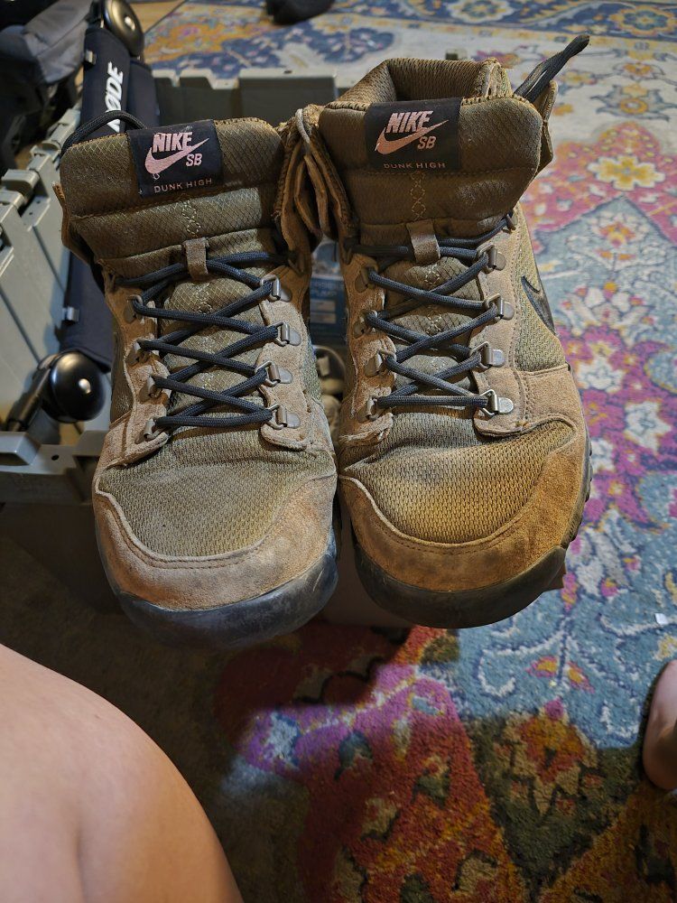 Nike SB Dunk High Boots Men's Size 12 Brown/Black Suede/Canvas Skateboarding Boots