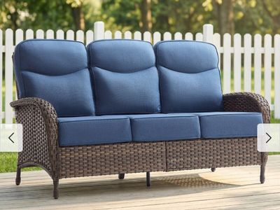 NIB Heavy Duty All Weather Wicker Patio Sofa with Cushions