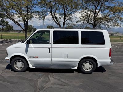 2002 Chevrolet Astro Van LT