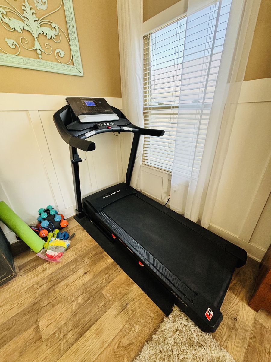 Proform Carbon TL Treadmill