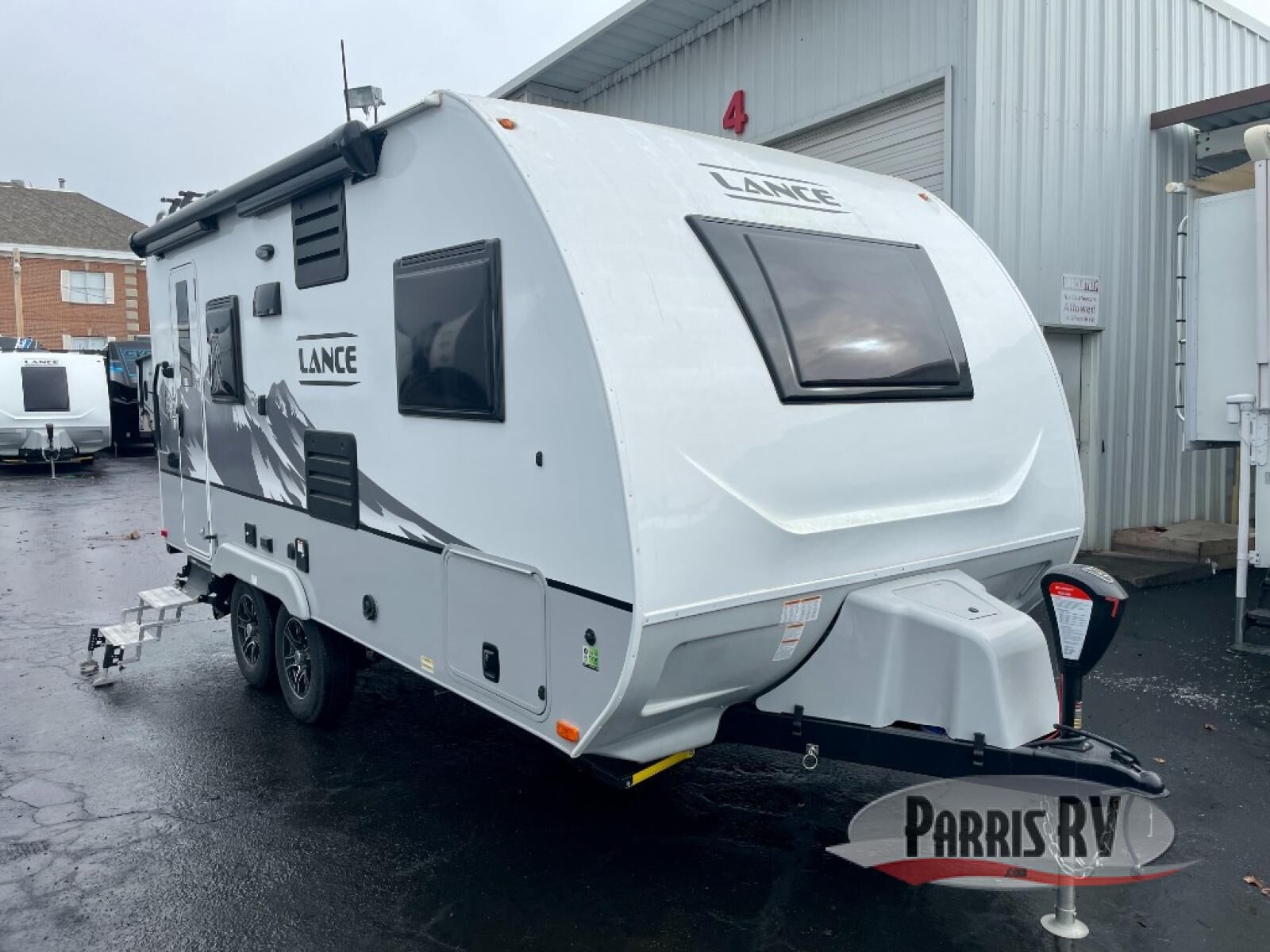 New 2025 Lance Lance Travel Trailers 1685