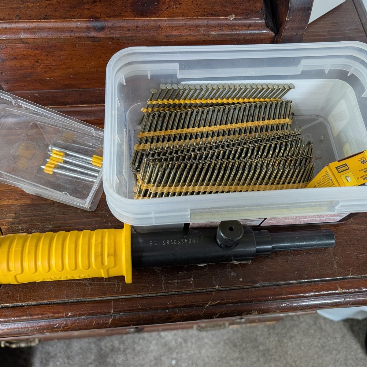 DEWALT T1000 Single Shot Trigger Tool