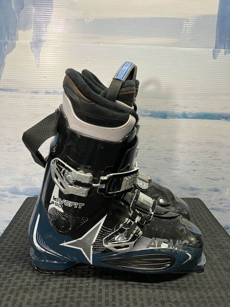 Used Atomic LiveFit R90 Ski Boots - 30.5