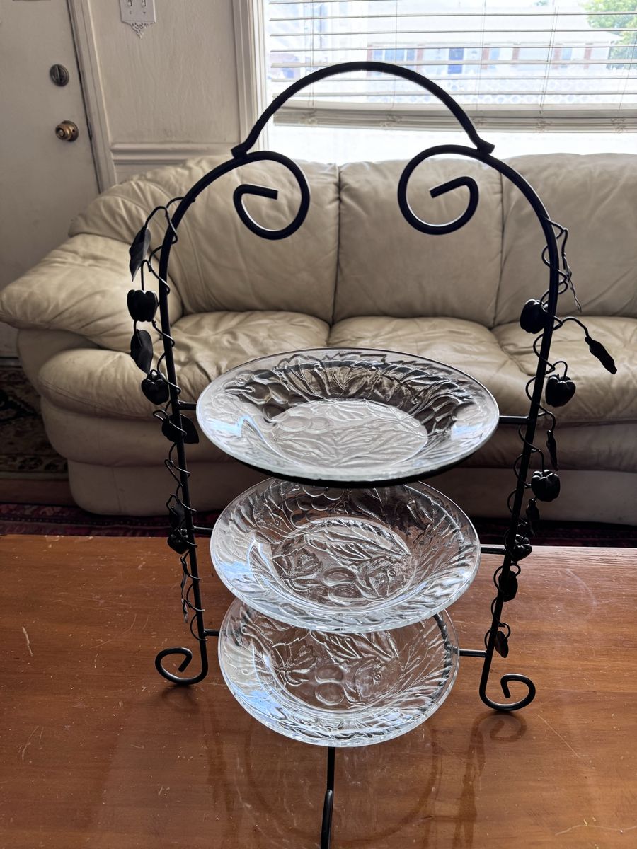 3-Tier Metal Stand with Glass Plates Vine Leaf Fruit Design