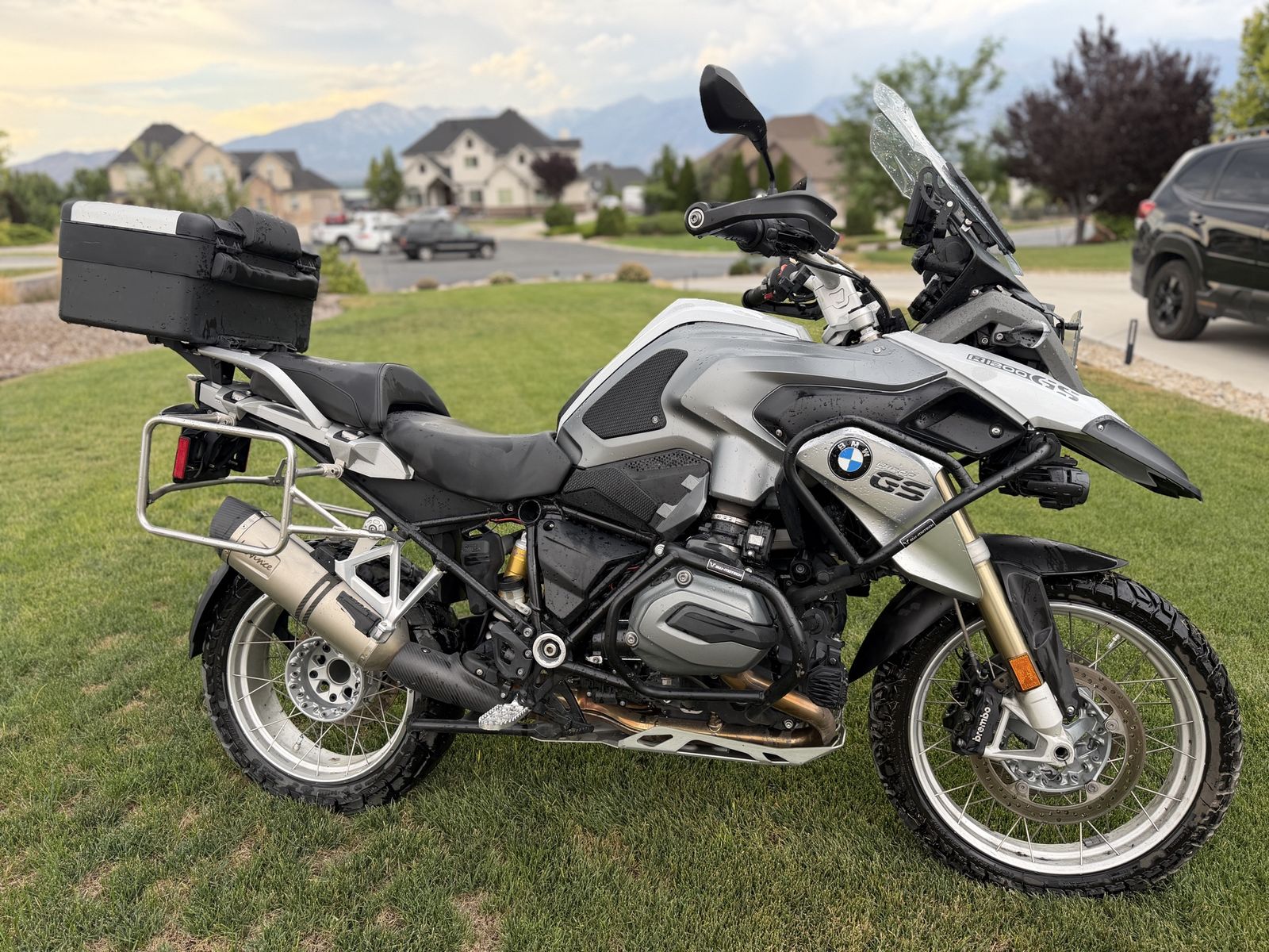 BMW R1200GS Adventure Motorcycle