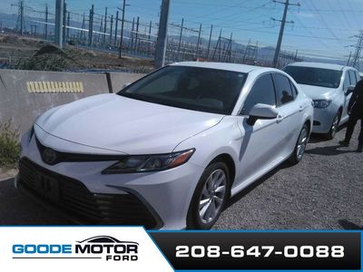 2022 Toyota Camry LE