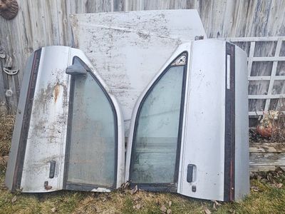 83 - 88 Thunderbird doors and hood