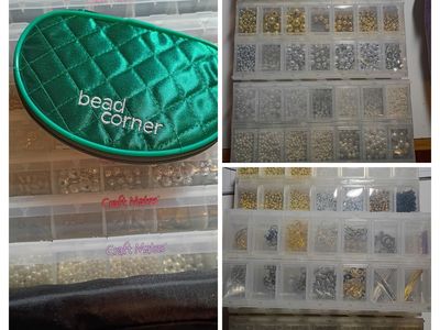 Craft Mates Carrying Cases with Organizers