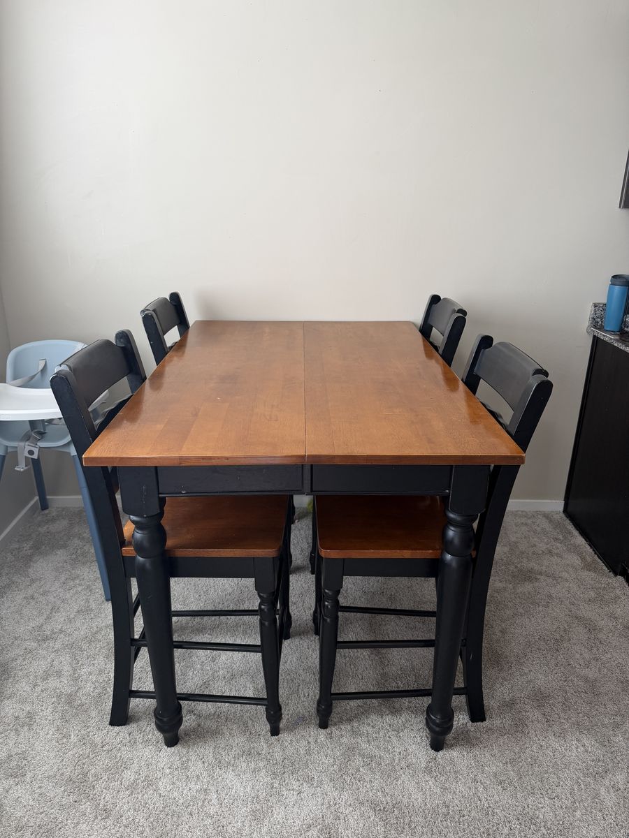 Counter‑height dining table with 4 matching chairs