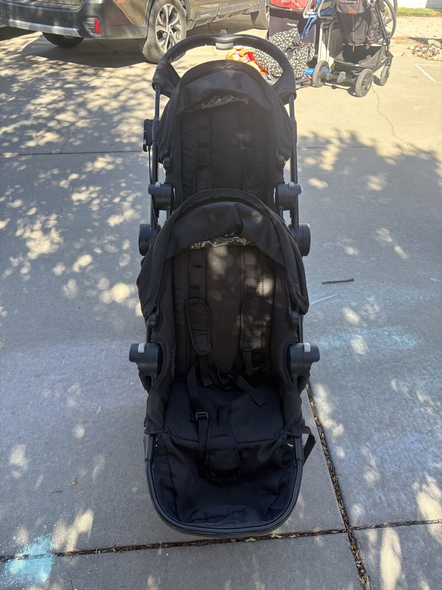 City Select double stroller