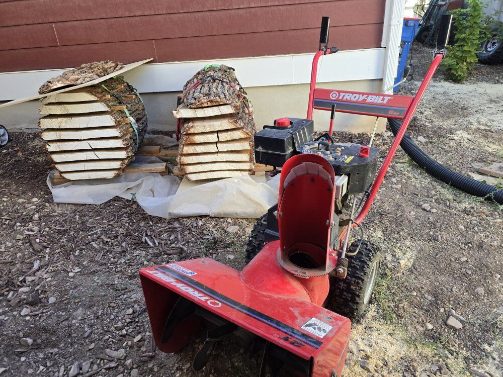 Troy bilt snow blower