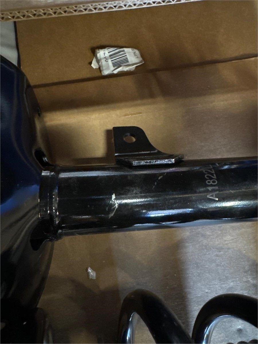 Strut Spring Assembly Front Pair Lexus RX300 1999-2003 NEW