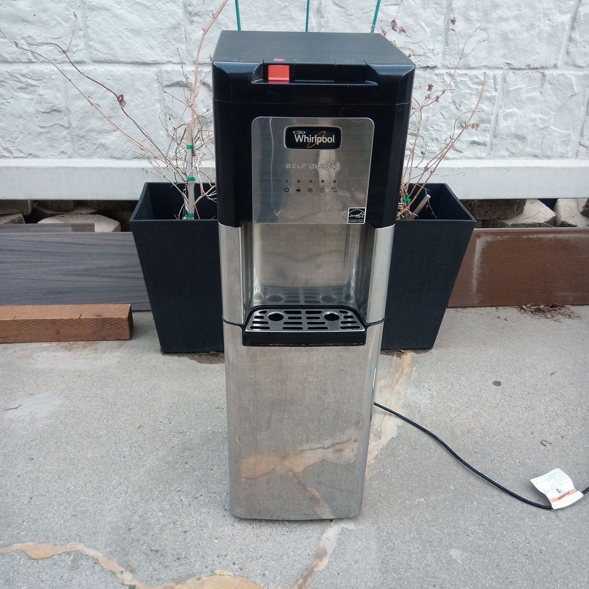 Whirlpool Water Cooler