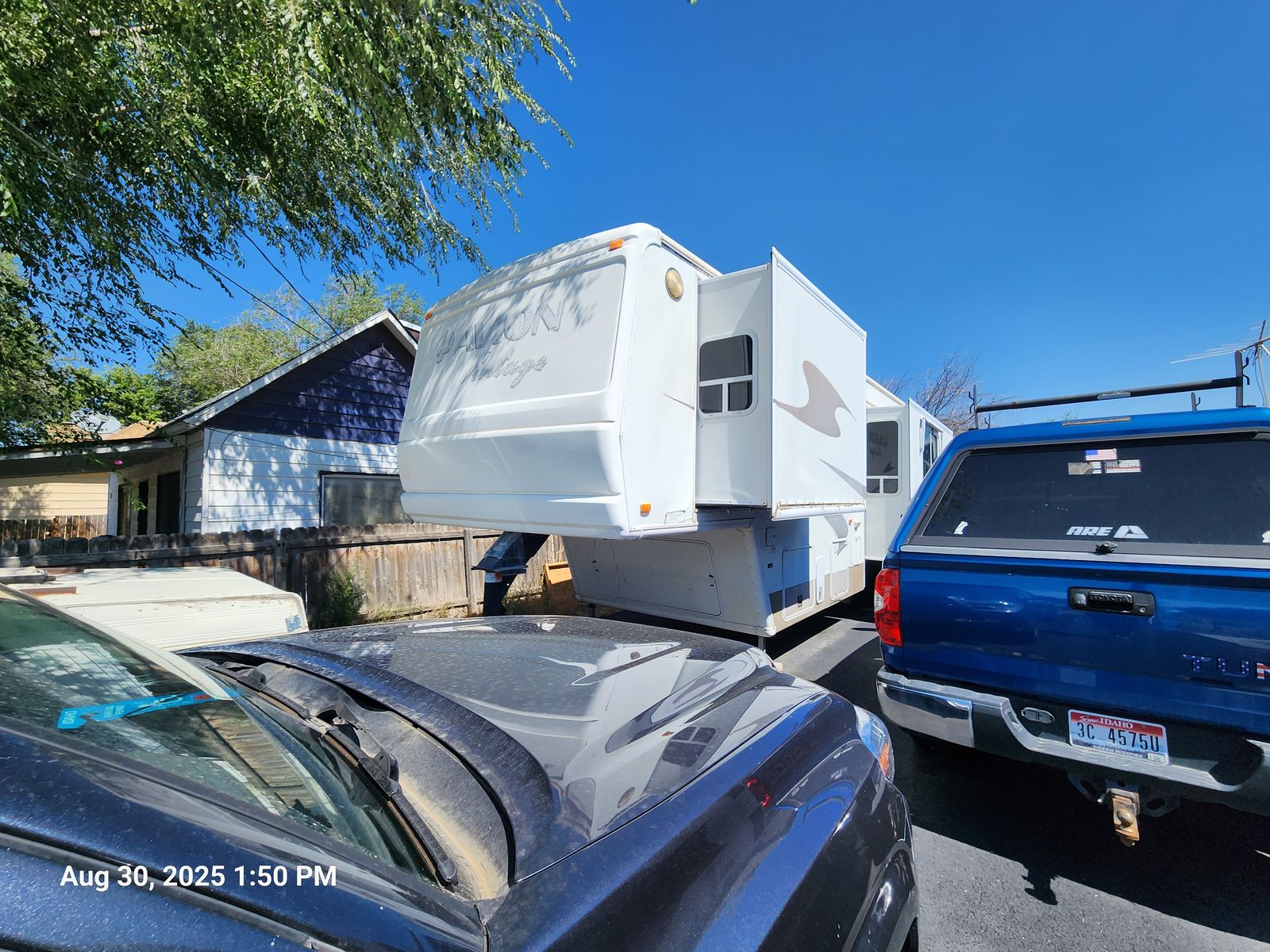 Main image 2