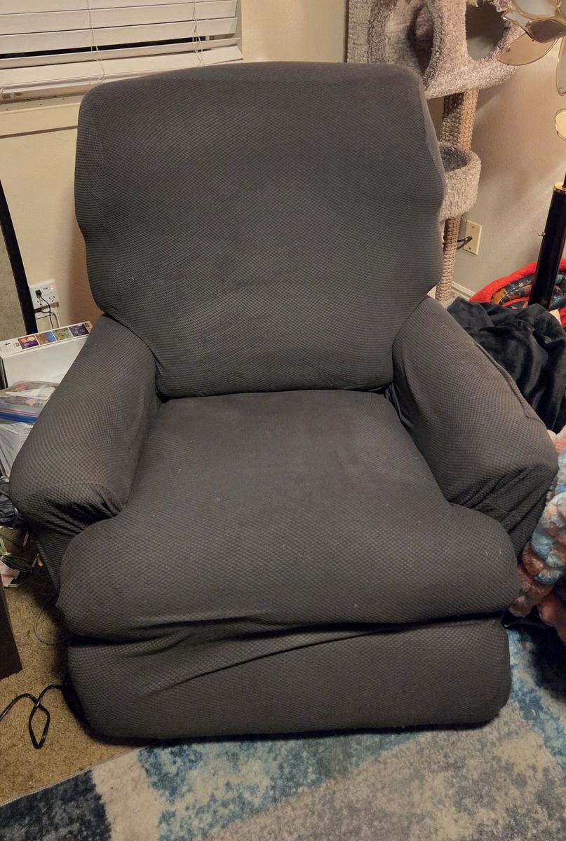 Reclining Armchairs with Grey Slipcover