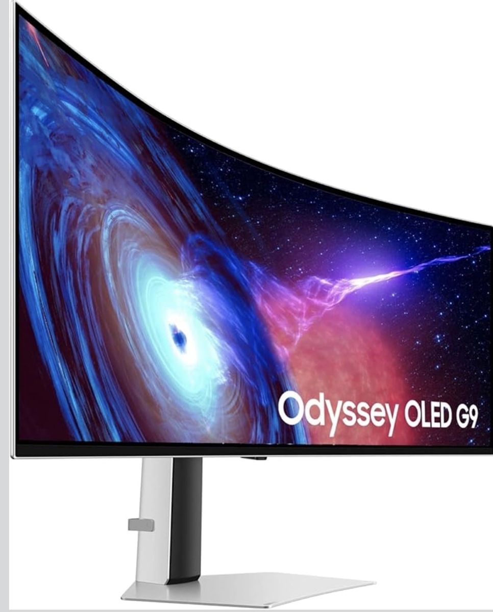 Main image 3
