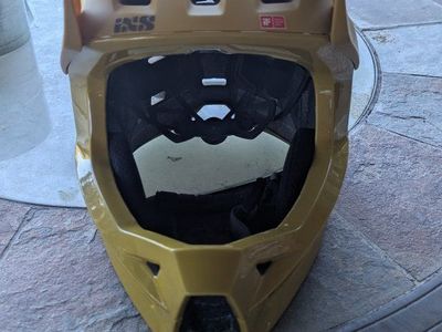 iXS Trigger FF MIPS helmet