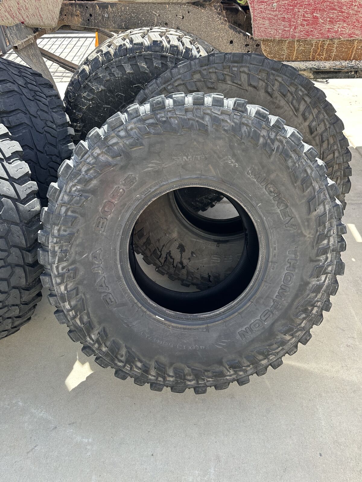 40x13.50r17 Mickey Thompson Baja Boss