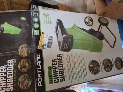 wood chipper/shredder