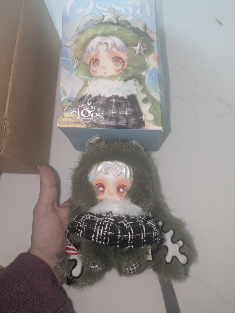 ossia blind box keychain