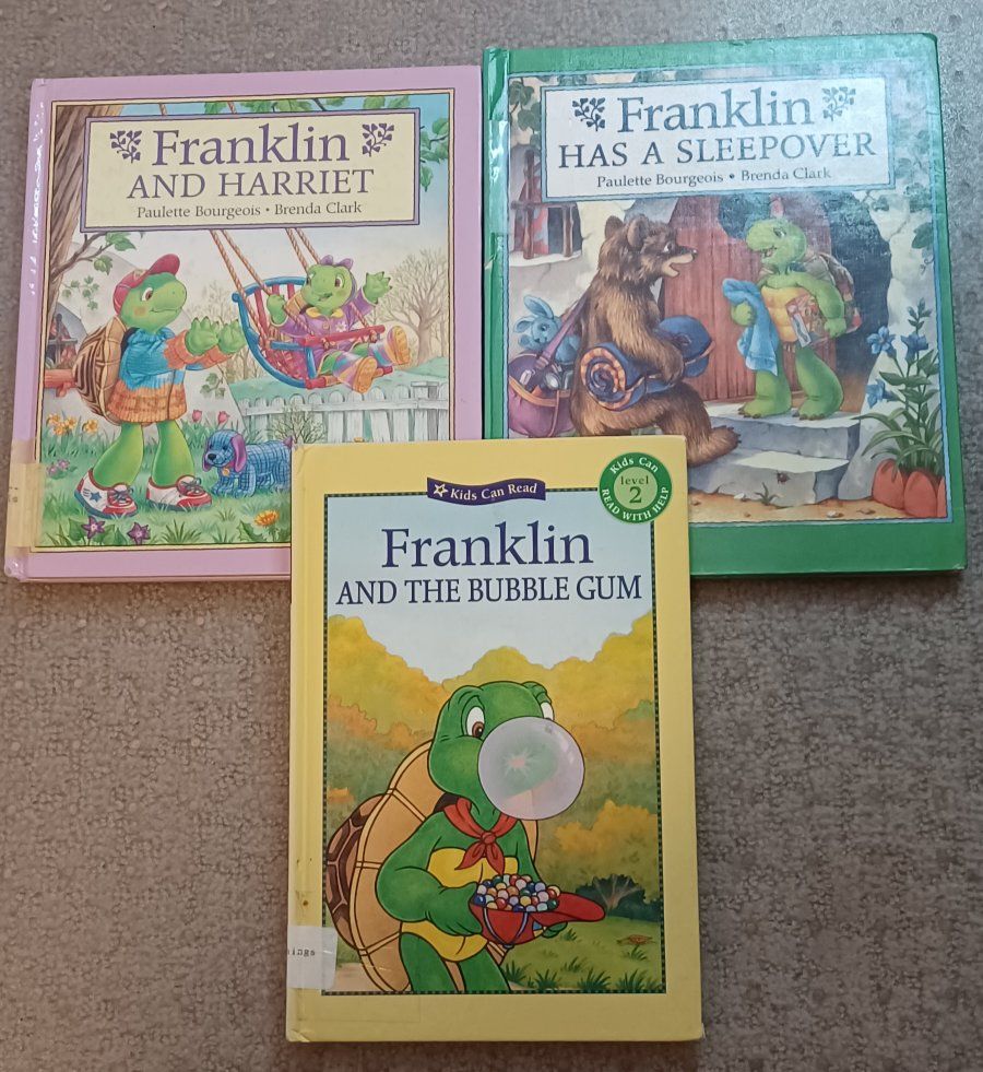 Franklin the Turtle Kids Can Read Book Lot: Franklin & Harriet, Has a Sleepover, & Bubble Gum