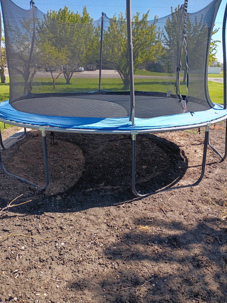 Free trampoline