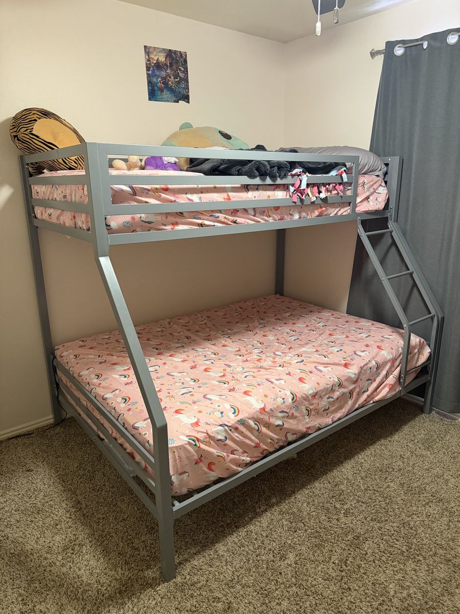 Twin over full bunkbed
