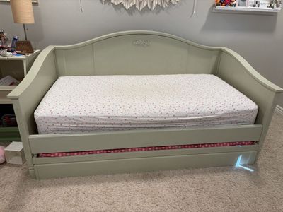 Pottery Barn Daybed