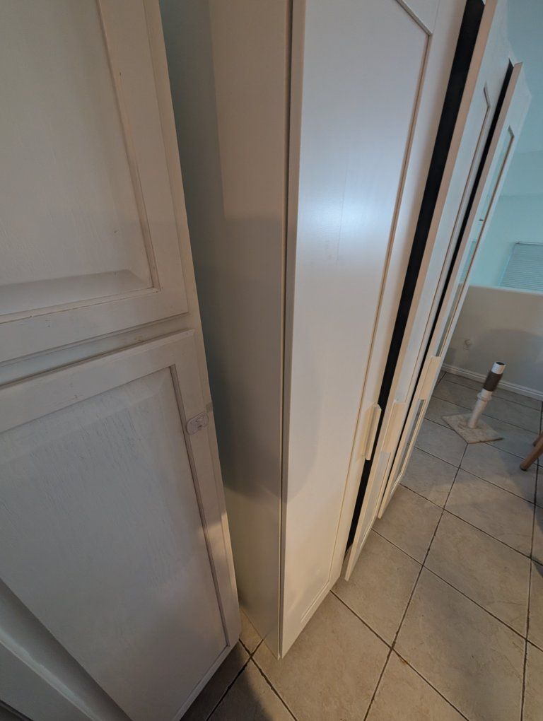 Main image 6