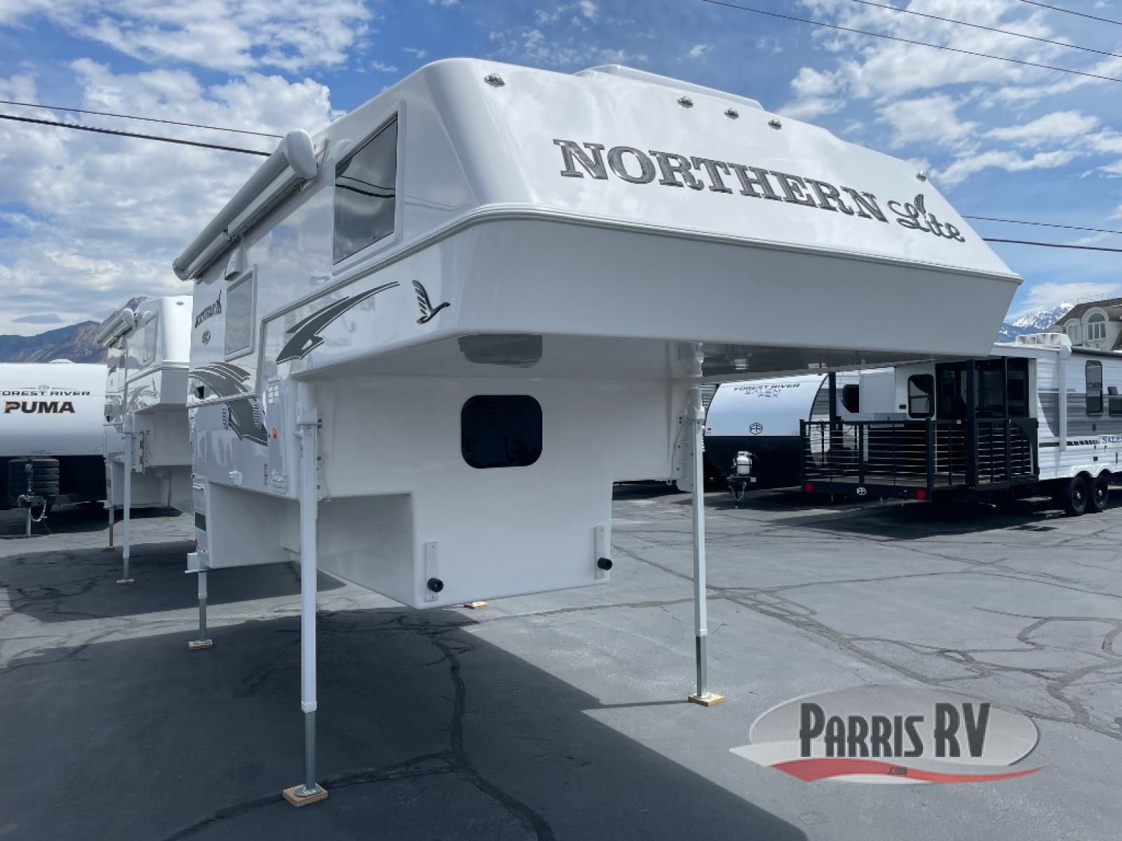 New 2026 Northern Lite Limited Edition 8-11EXLEWB