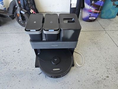 Roborock S7 MaxV Ultra Mop Vac Empty Wash Fill