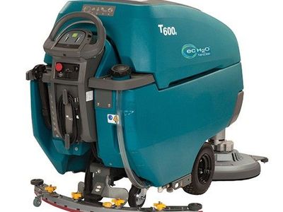 tennant t600 floor scrubber 32 inch floor scrubber 36 volt battery powered