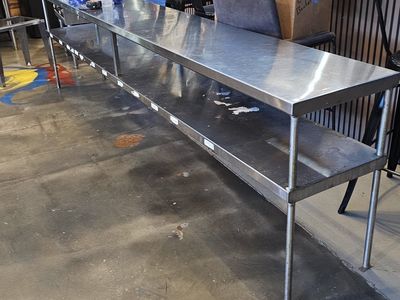 Stainless steel table with undershelf