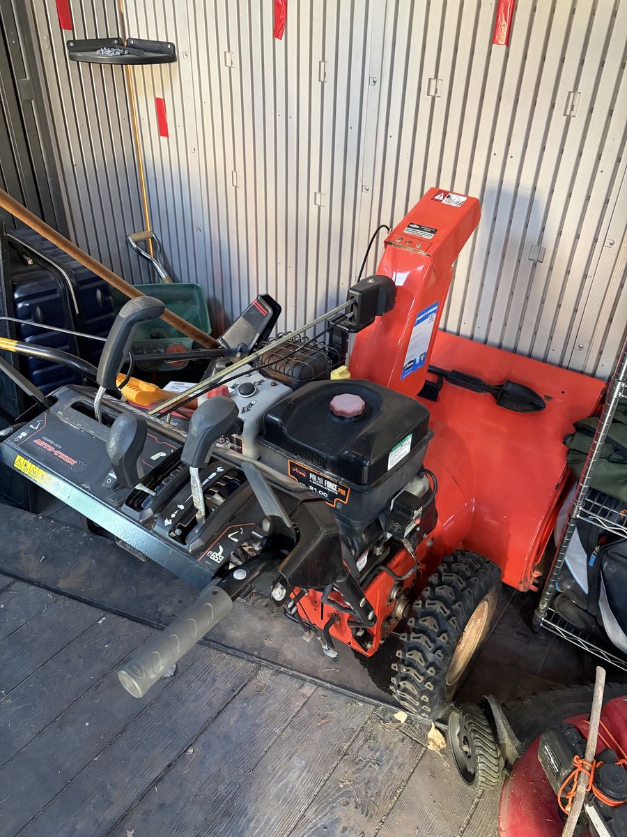 Snow blower