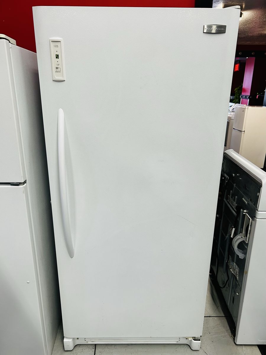 Frigidaire Up Right Frost Free Freezer 20.5 Cu Ft