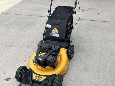 Brand New Self Propelled Dewalt 150cc Lawn Mower $350