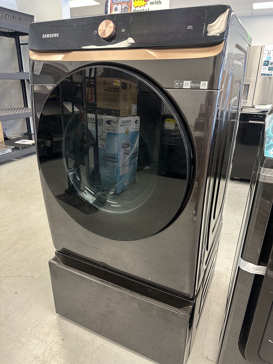 SAMSUNG GAS DRYER MODEL DVG468G6500VA2 WITH PEDESTAL