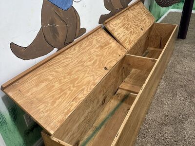 Sturdy Bench With Storage