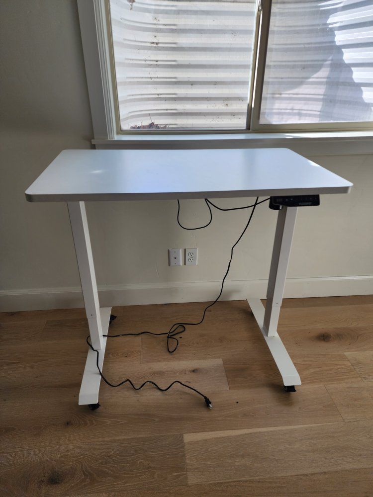 Flexispot Standing Desk 41 3/4" X 23 5/8"